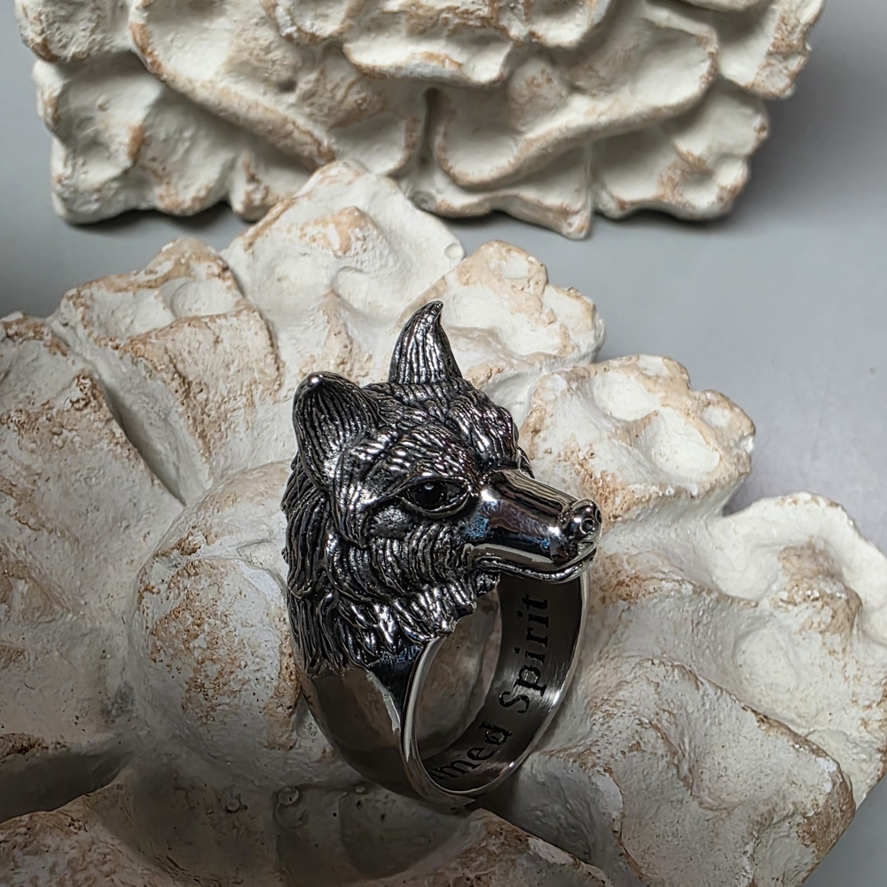Silver Wolf Ring - image 2